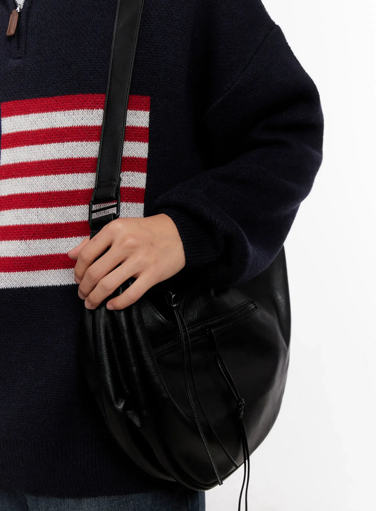 Elis | Crescent Crossbody Bag