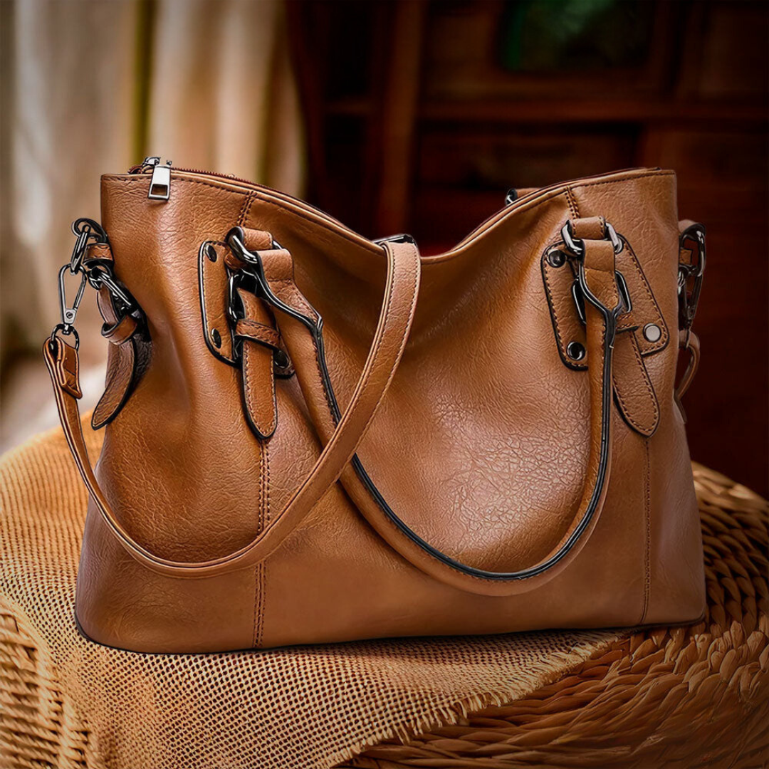 Elowen | Chic Edition Shoulder Bag