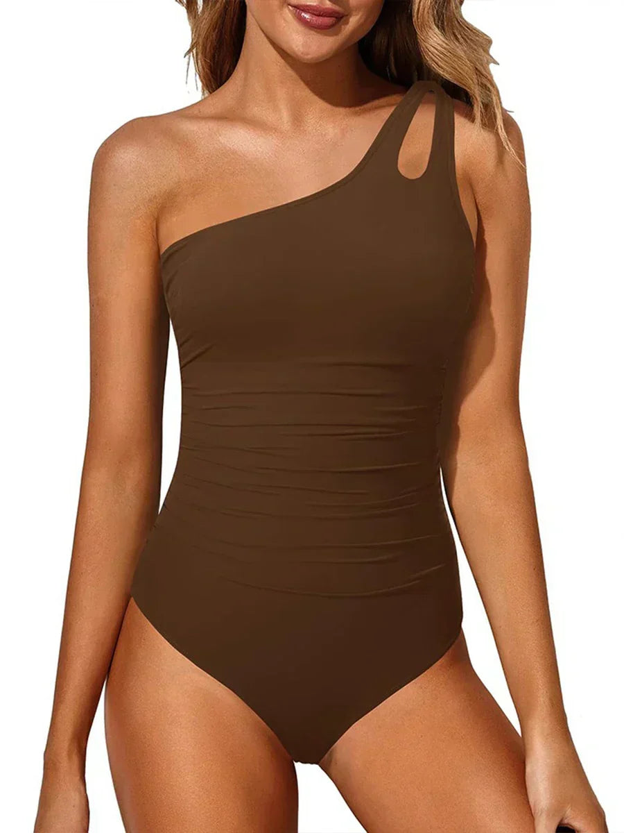 Sola | Flattering One-Shoulder Swimsuit